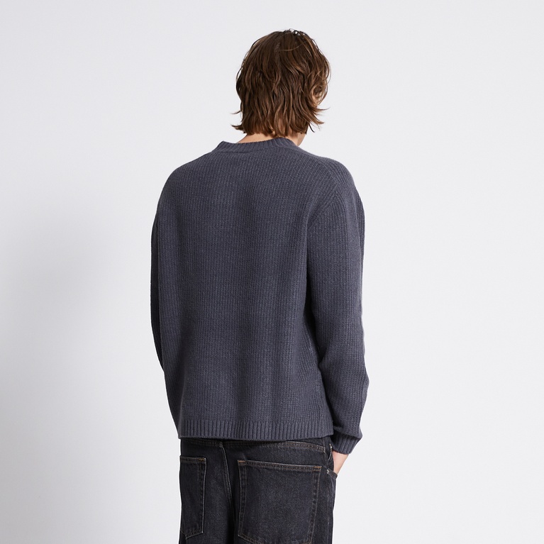 V-neck knit sweater "Manne" Grey